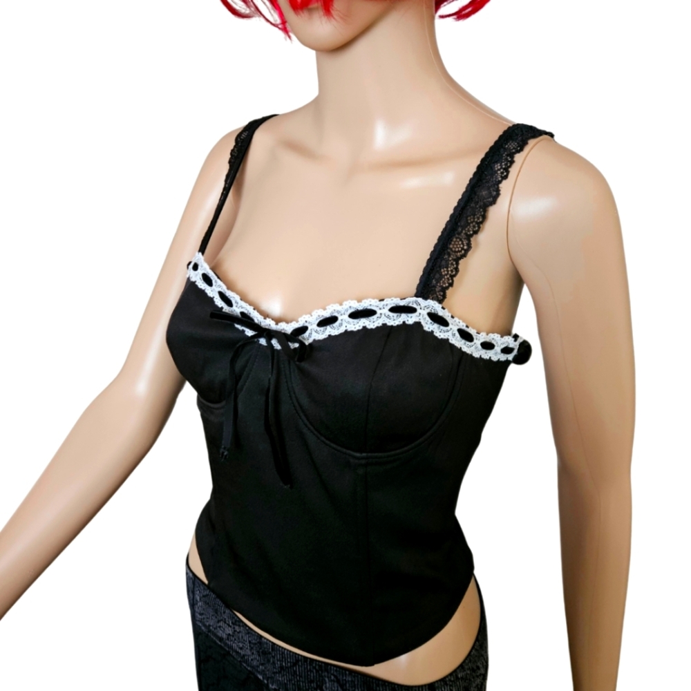 NWOT Lace Trim Corset With Velvet Ribbon Detailing